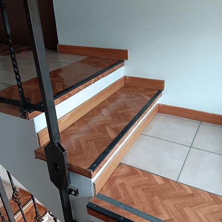 La Vue Maison 1 Piano No Lift Con Terrazzo Фьюмичино Экстерьер фото